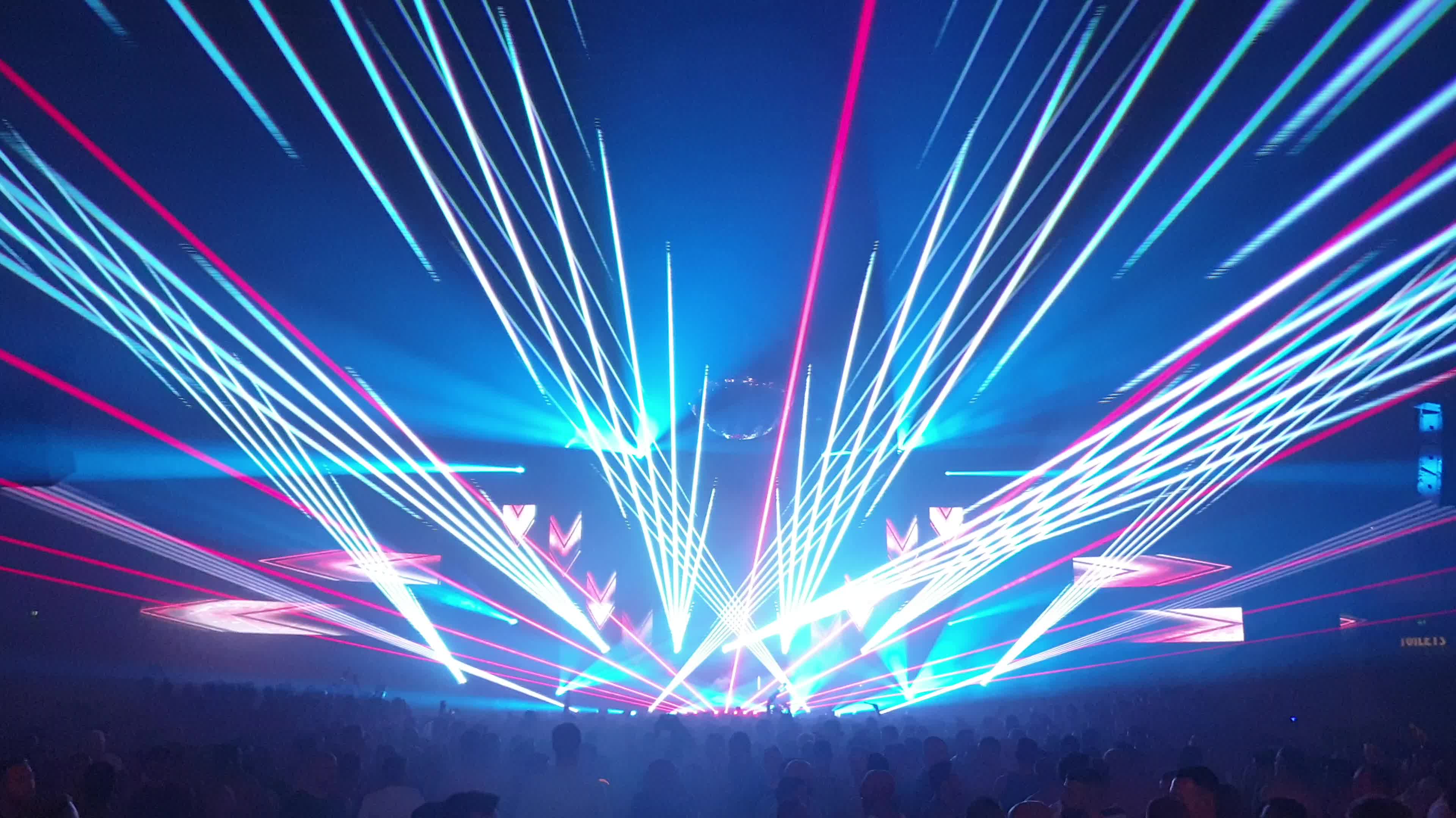 激光舞臺燈FDA認證(圖1)