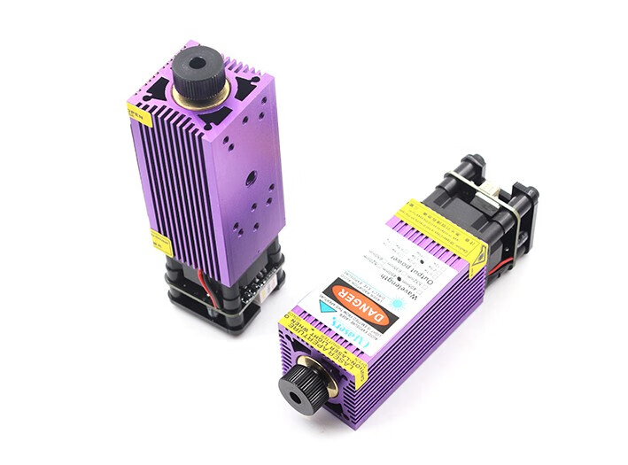 多模激光器為什么要進行鎖模？(圖1)